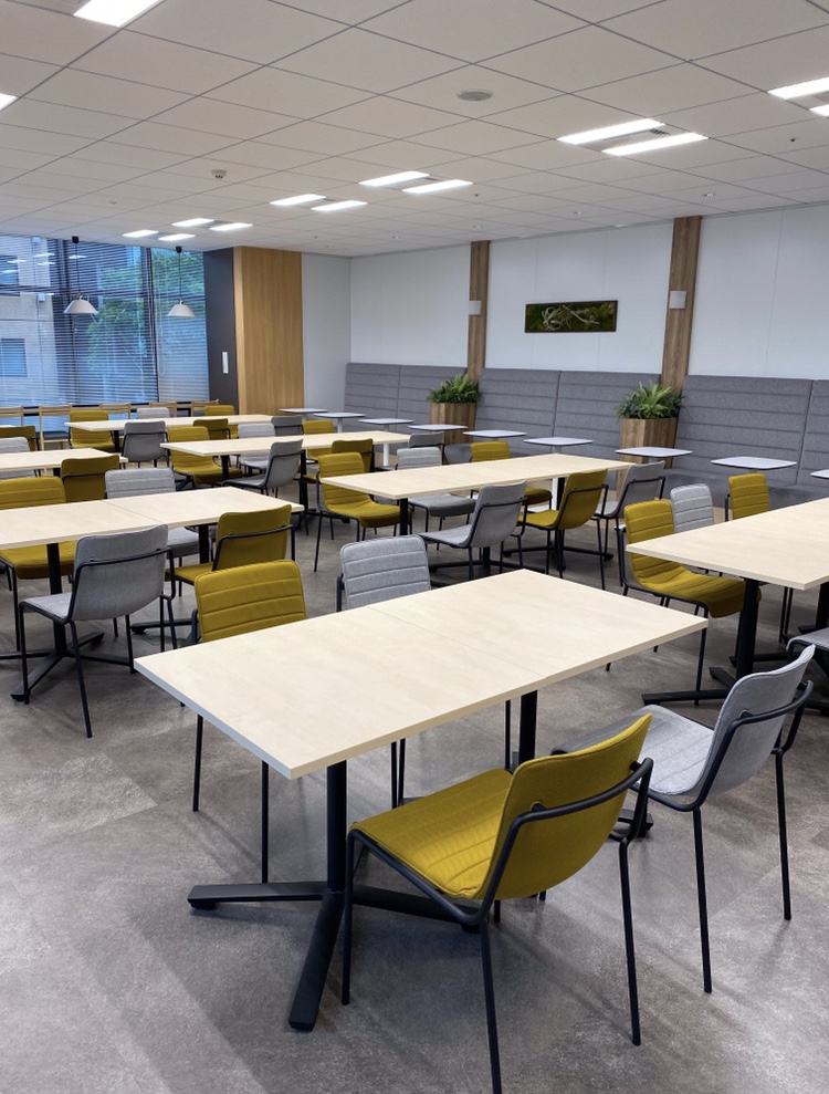 就業先イメージ