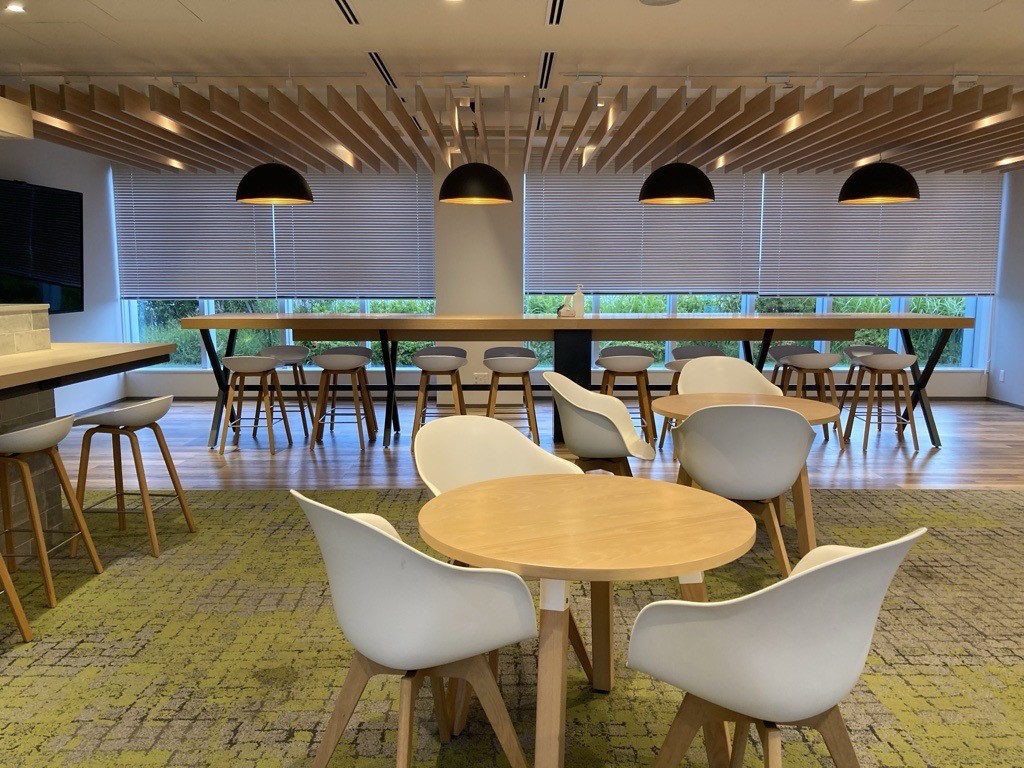 就業先イメージ