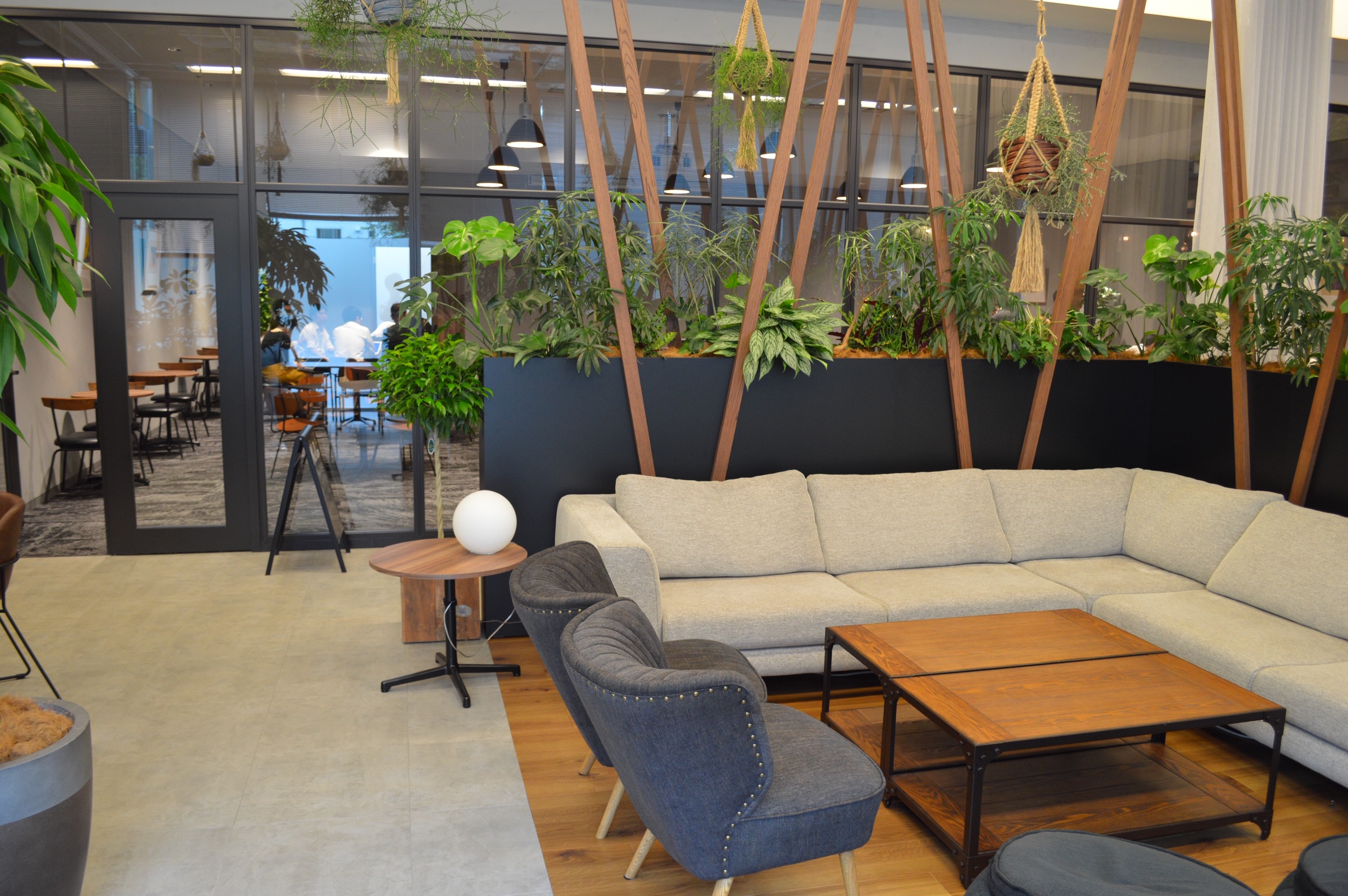 就業先イメージ