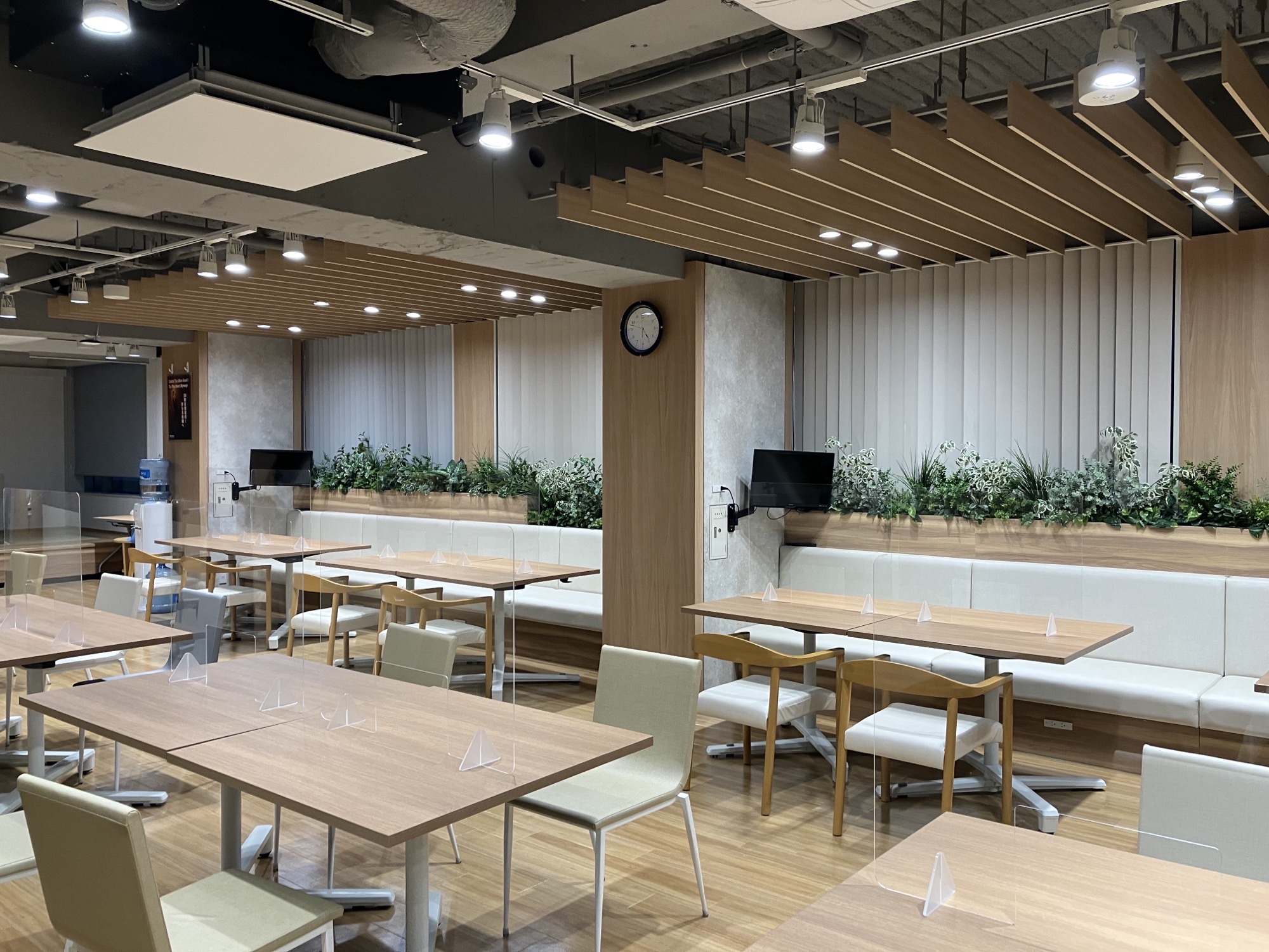 就業先イメージ