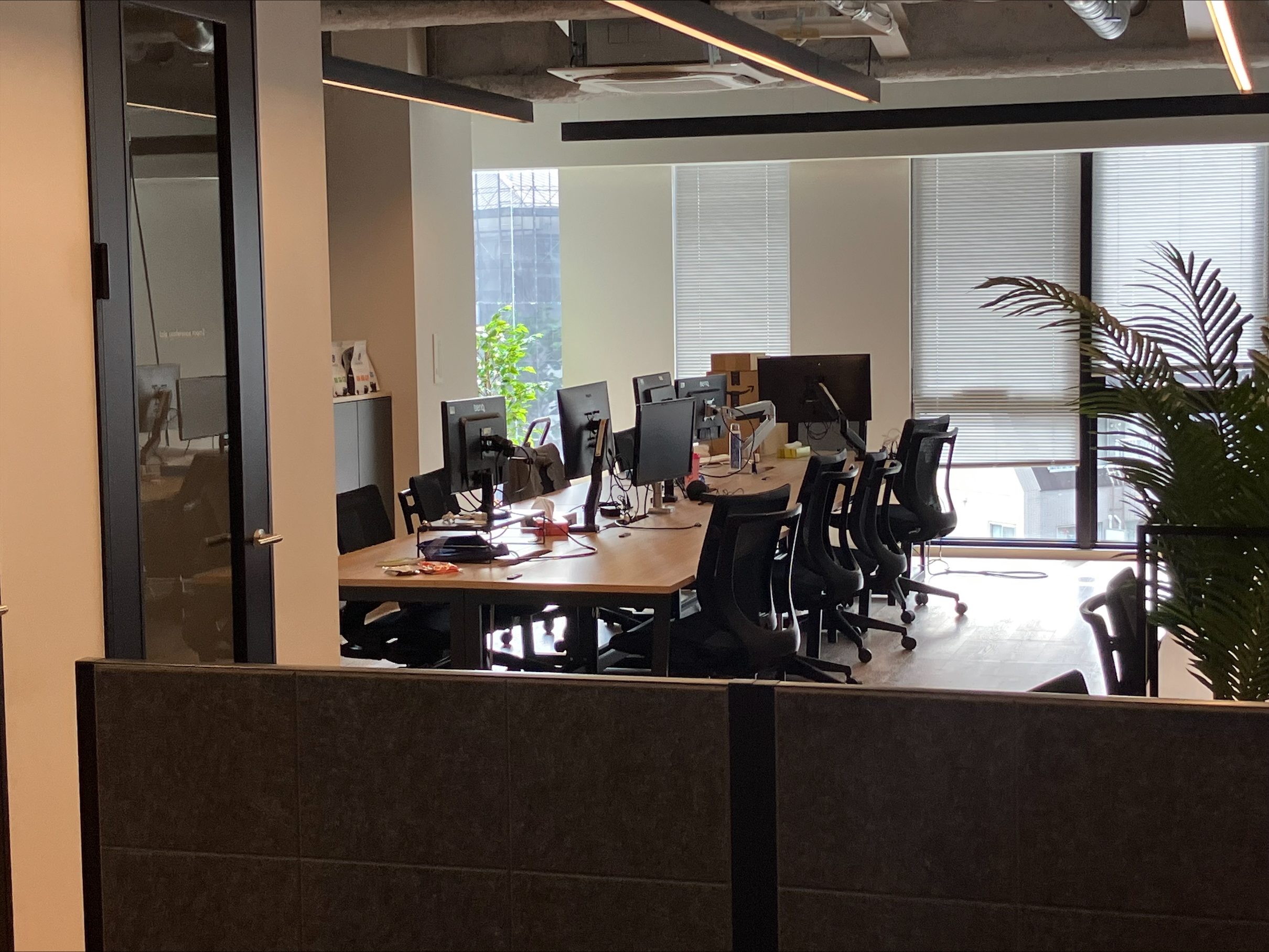 就業先イメージ