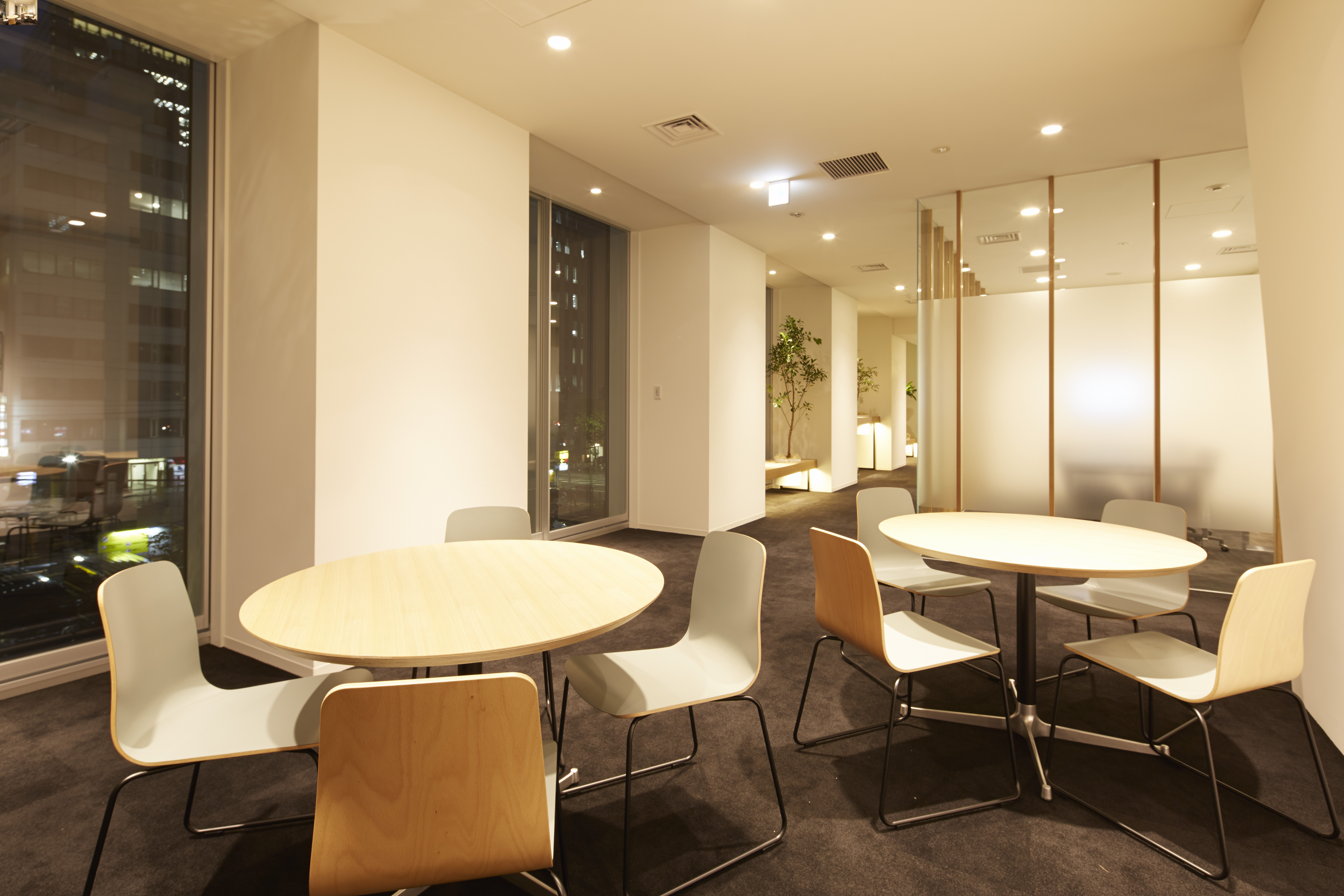 就業先イメージ