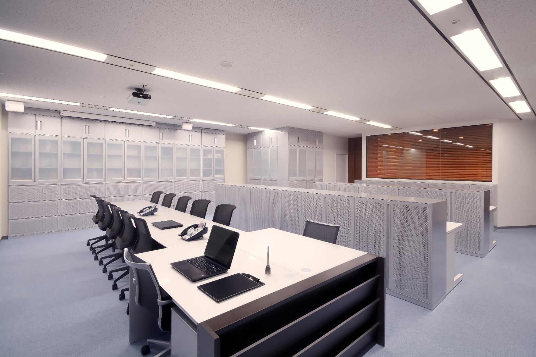 就業先イメージ