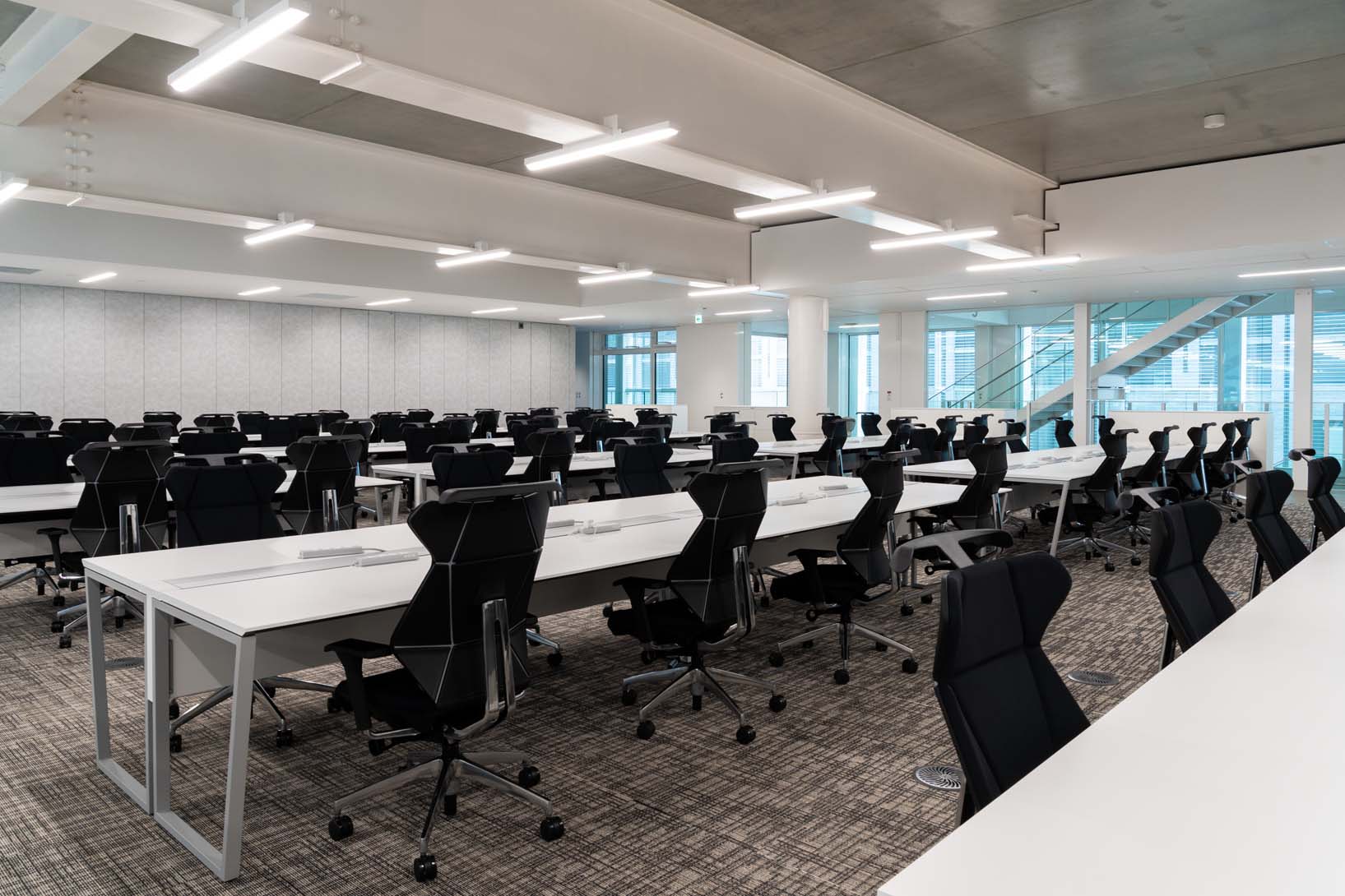 就業先イメージ