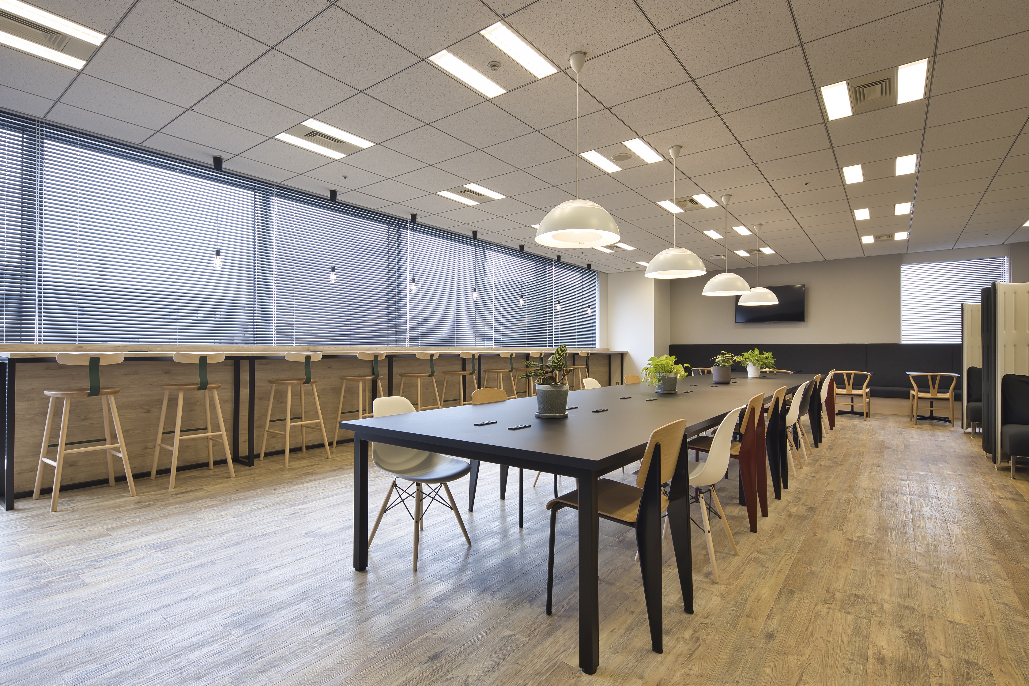 就業先イメージ