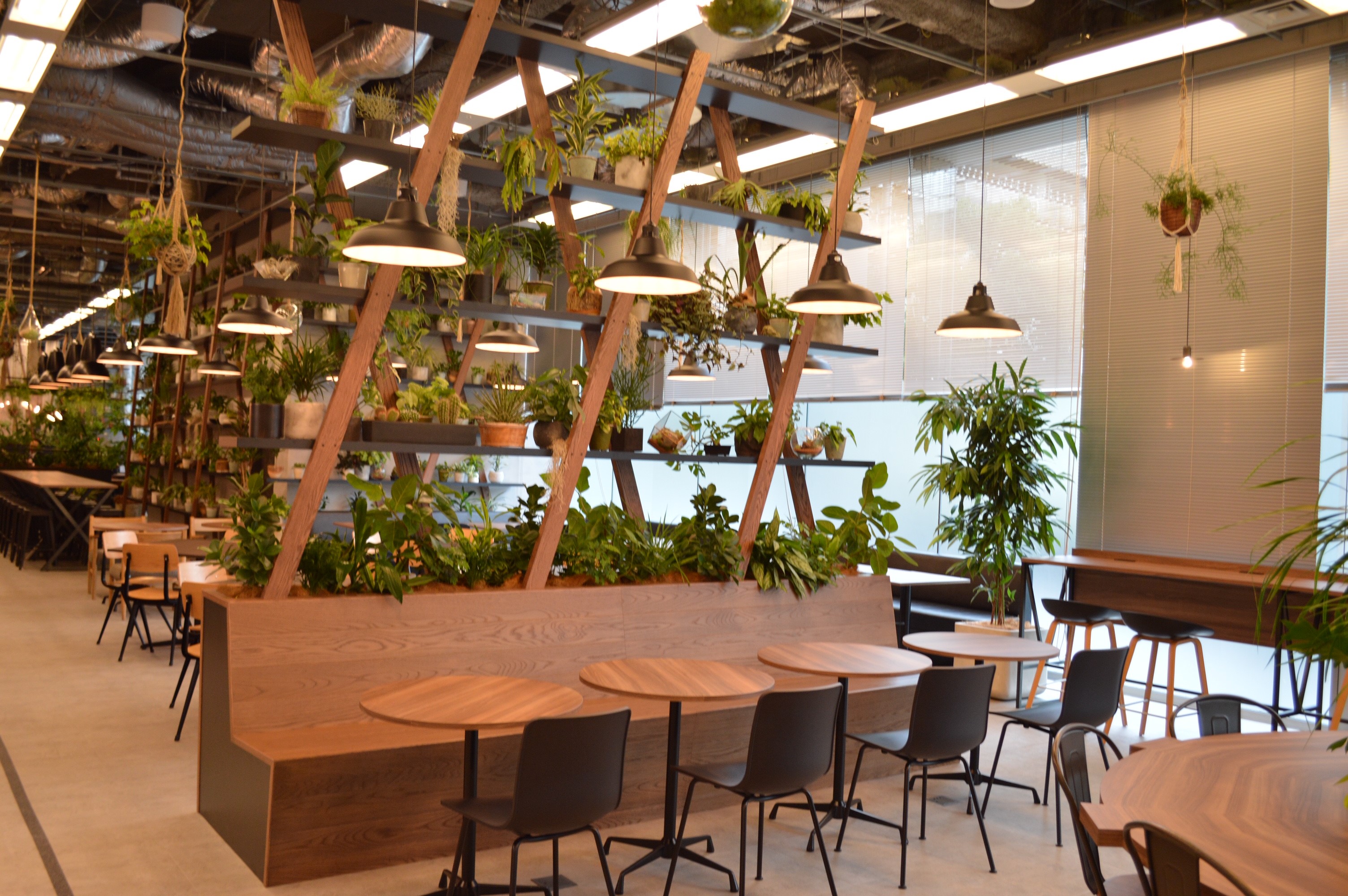 就業先イメージ