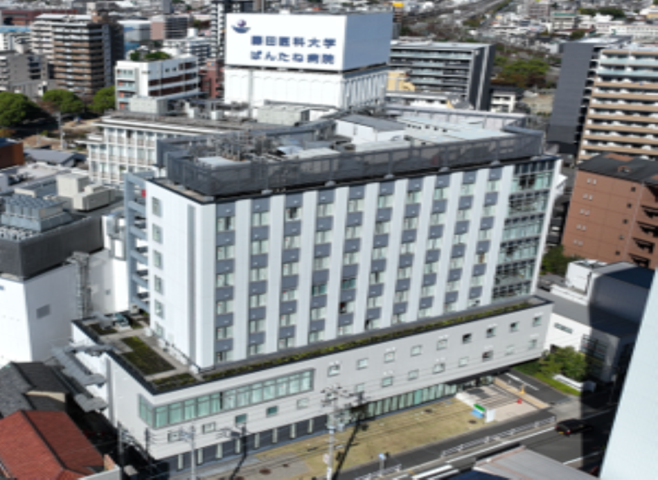 名古屋市中心部に位置するばんたね病院。