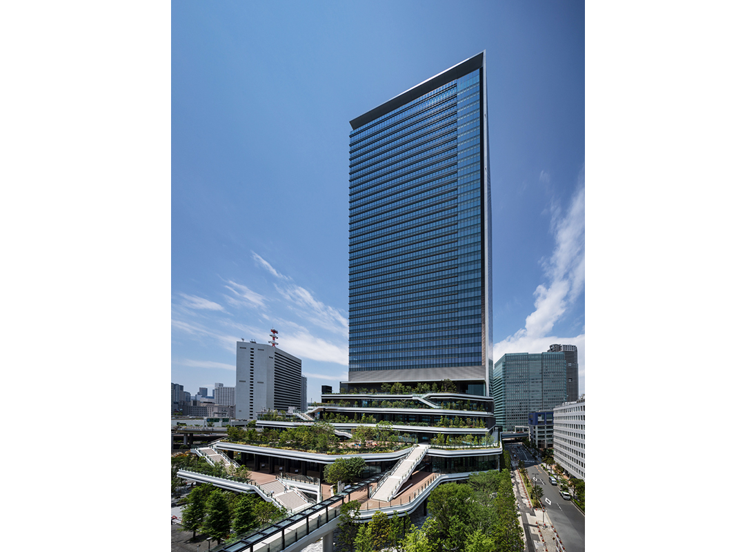 外観もきれいな竹橋本社ビルです。