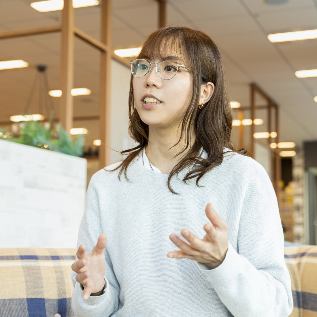 今後の抱負を語る秋山さん写真